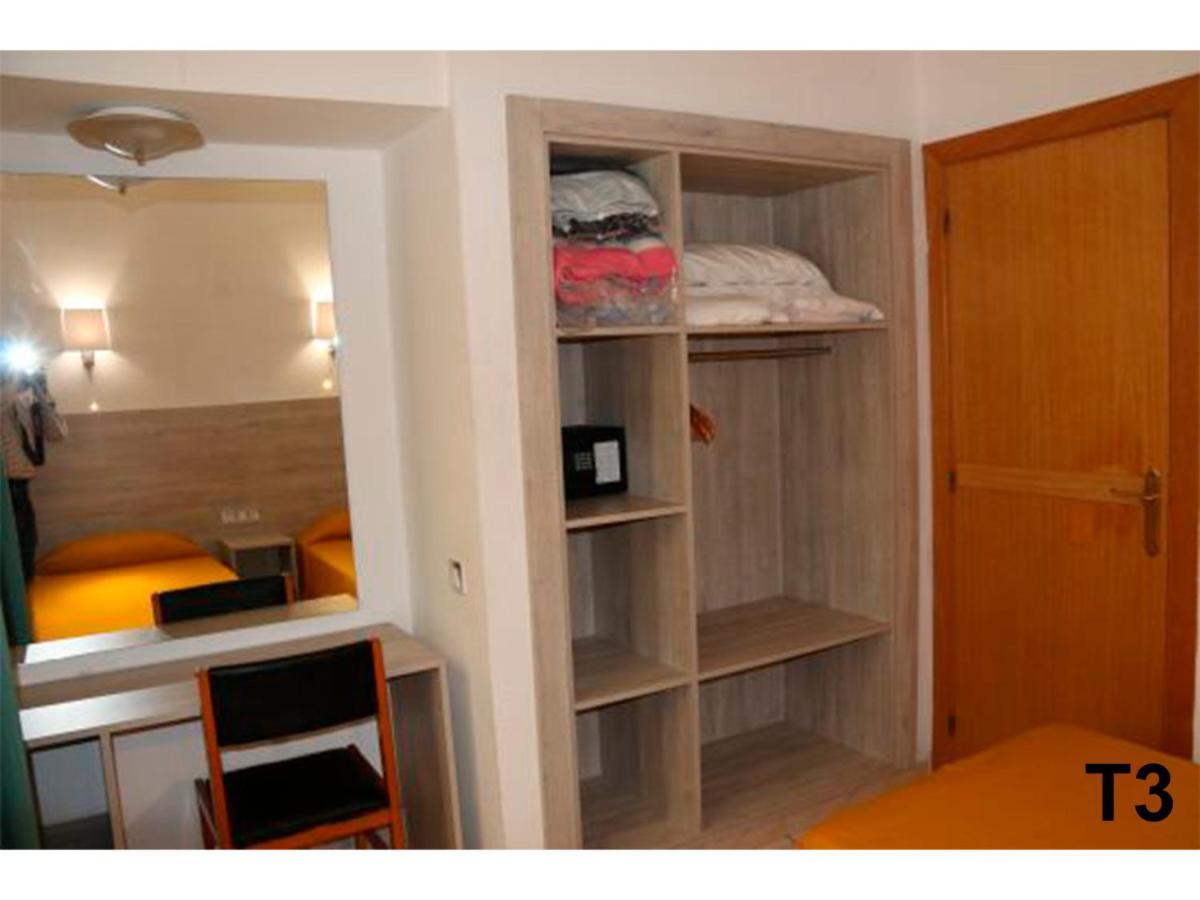 Apartaments Salamar โยเรตเดมาร์ ภายนอก รูปภาพ